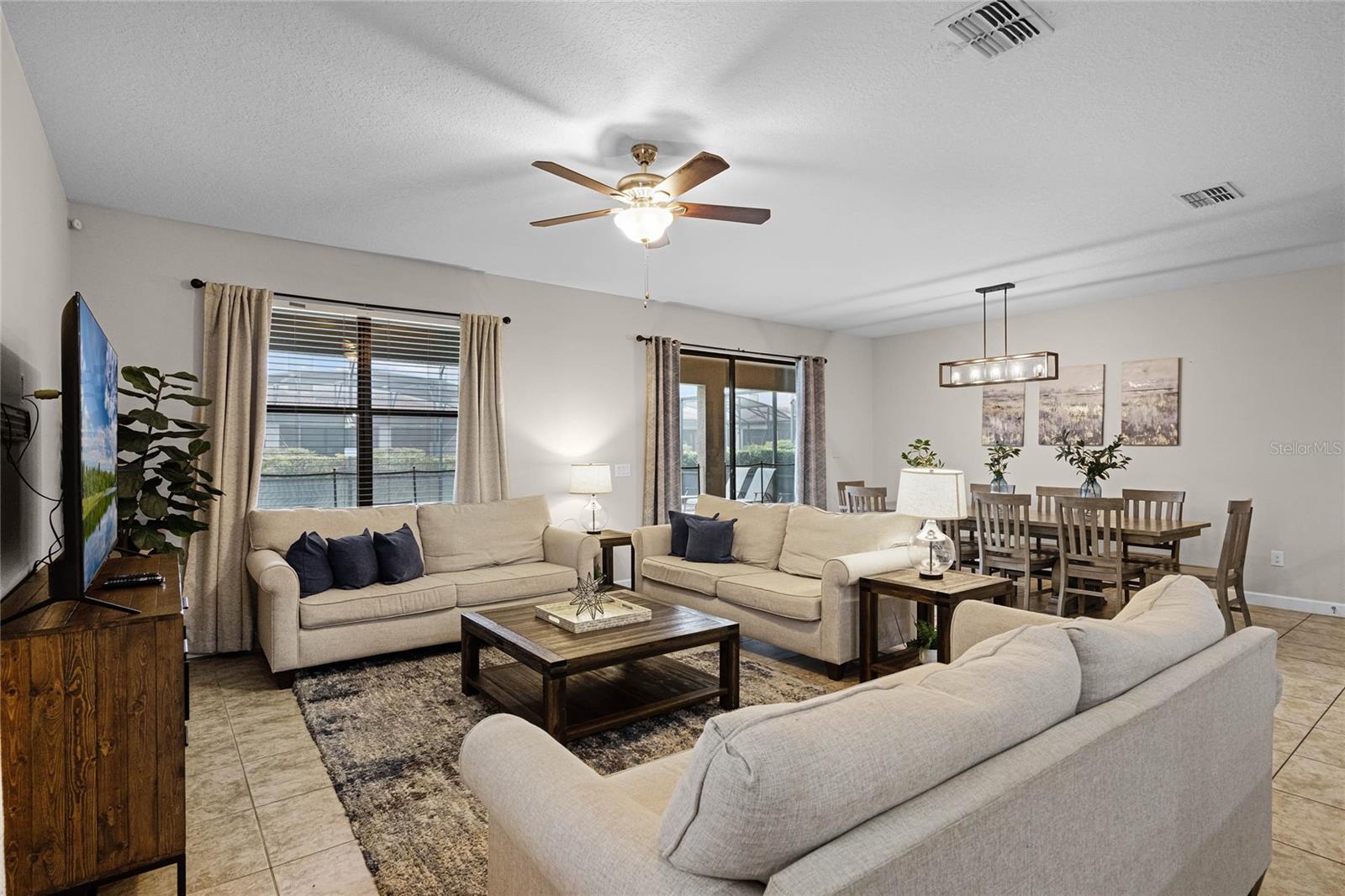 1429 MOON VALLEY DR, CHAMPIONS GATE, FL, 33896