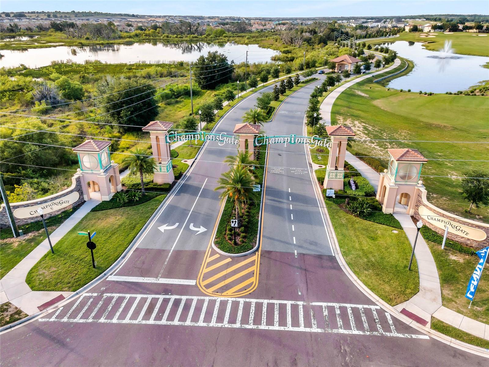 1429 MOON VALLEY DR, CHAMPIONS GATE, FL, 33896