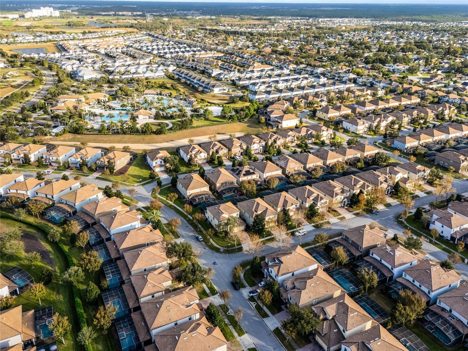 1429 MOON VALLEY DR, CHAMPIONS GATE, FL, 33896