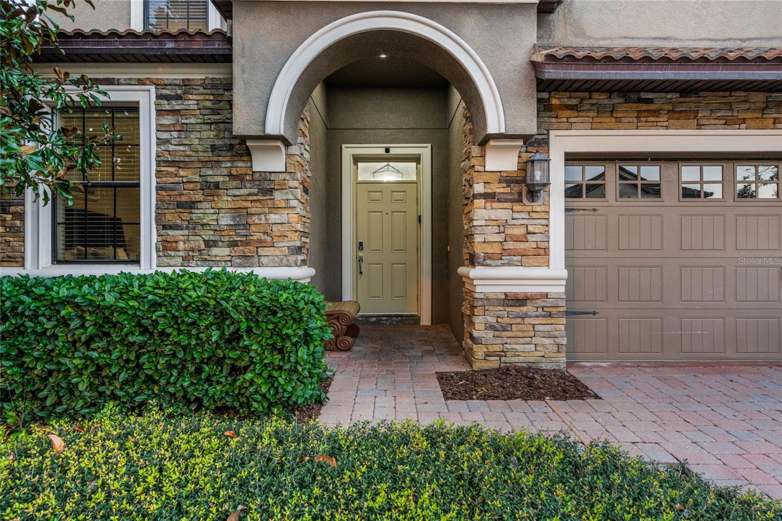 1429 MOON VALLEY DR, CHAMPIONS GATE, FL, 33896