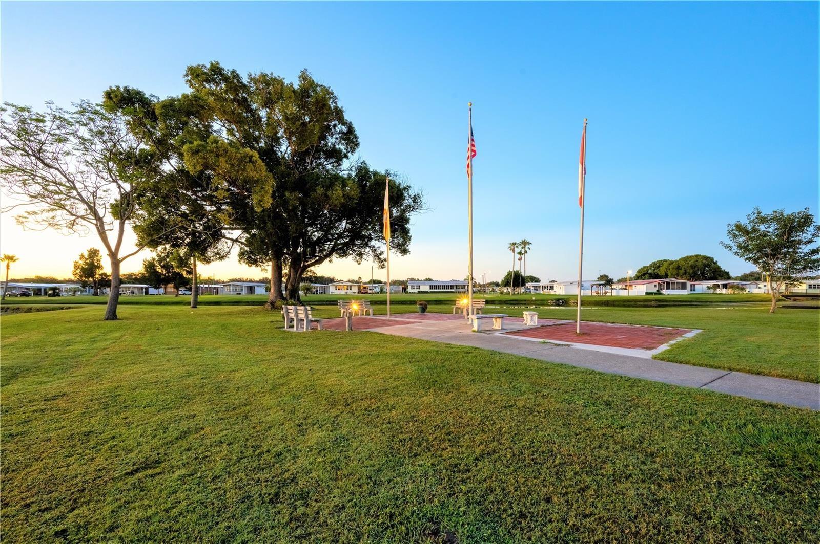 5212 BETMAR DR, ZEPHYRHILLS, FL, 33542