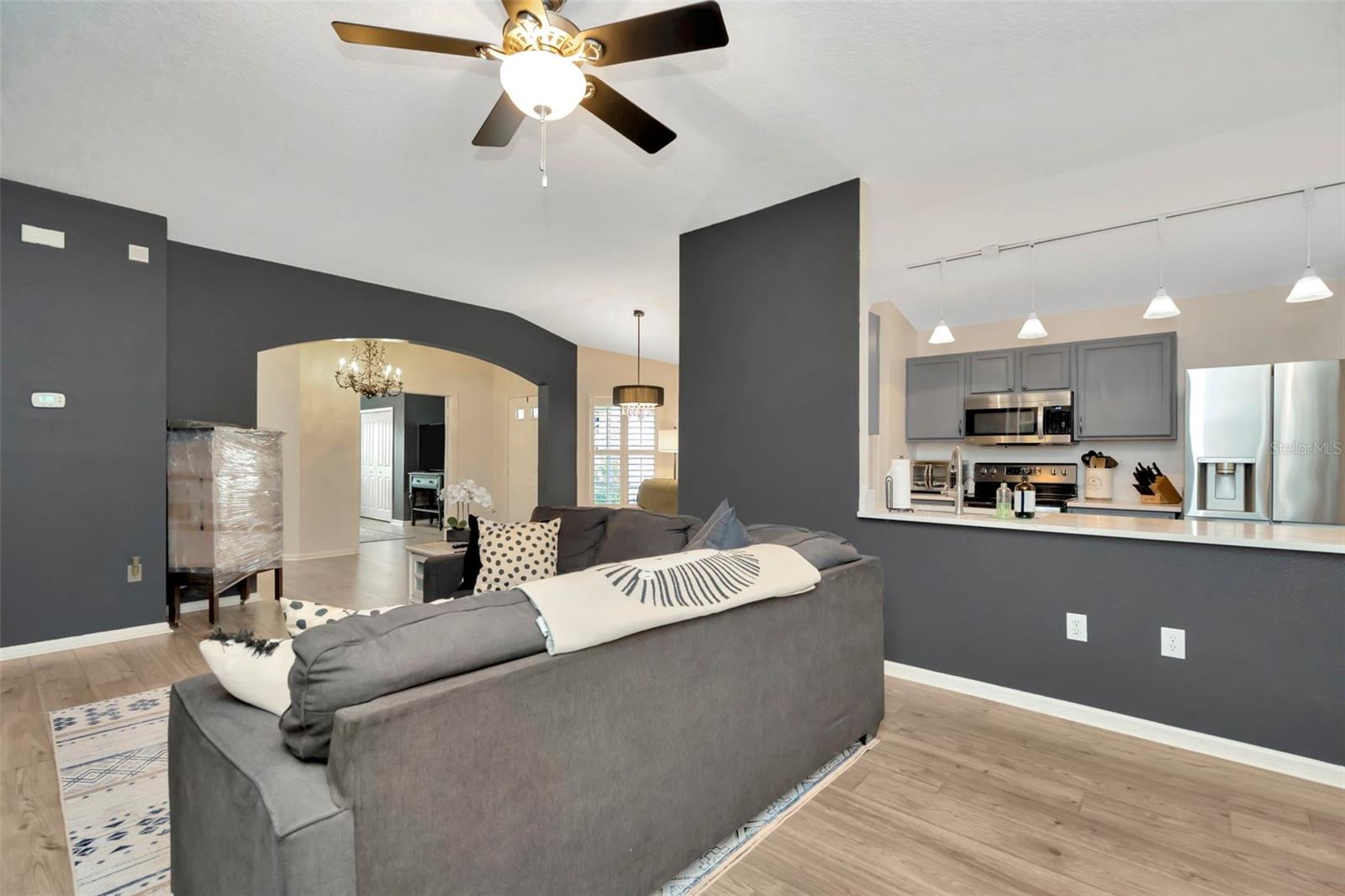 5021 GATO DEL SOL CIR, WESLEY CHAPEL, FL, 33544