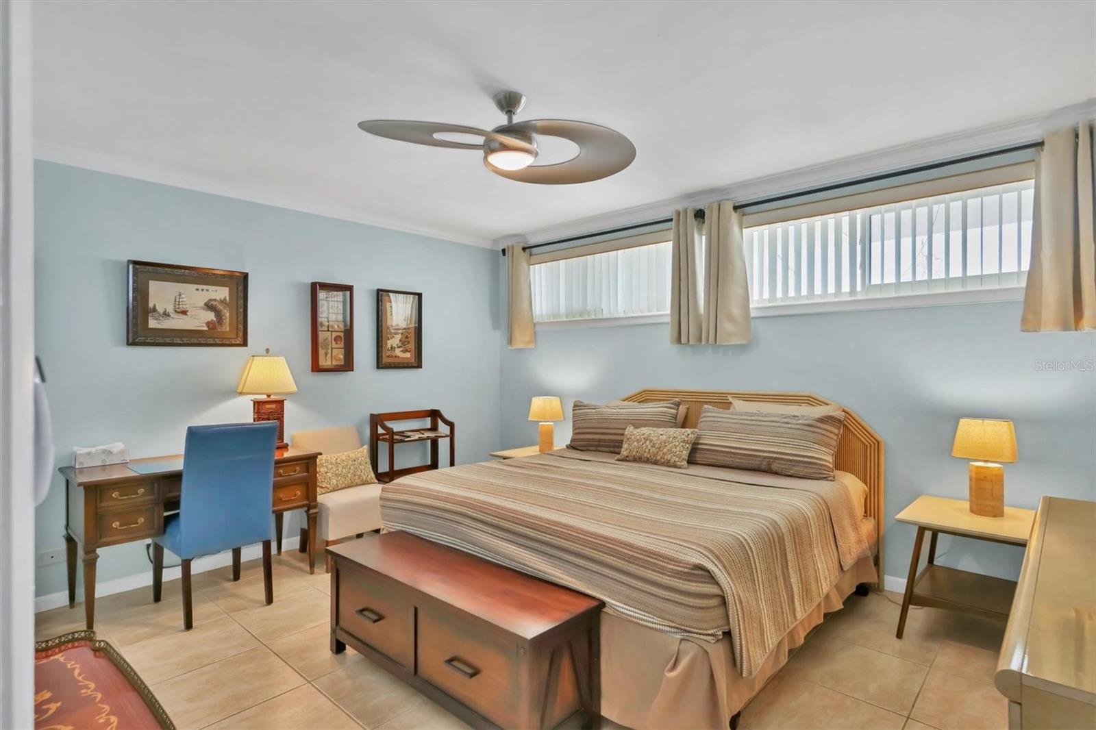 500 S WASHINGTON DR #25B, SARASOTA, FL, 34236
