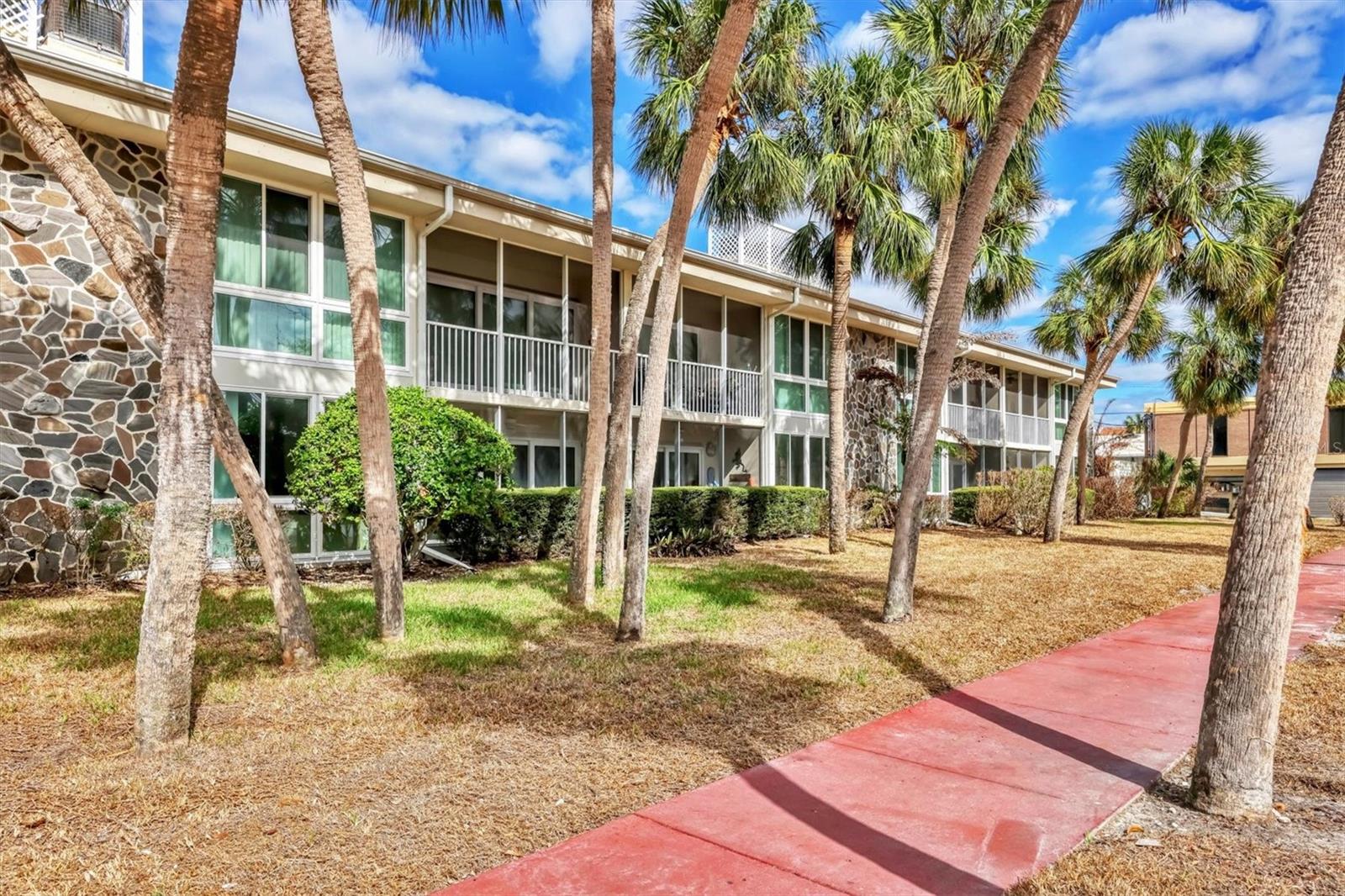 500 S WASHINGTON DR #25B, SARASOTA, FL, 34236