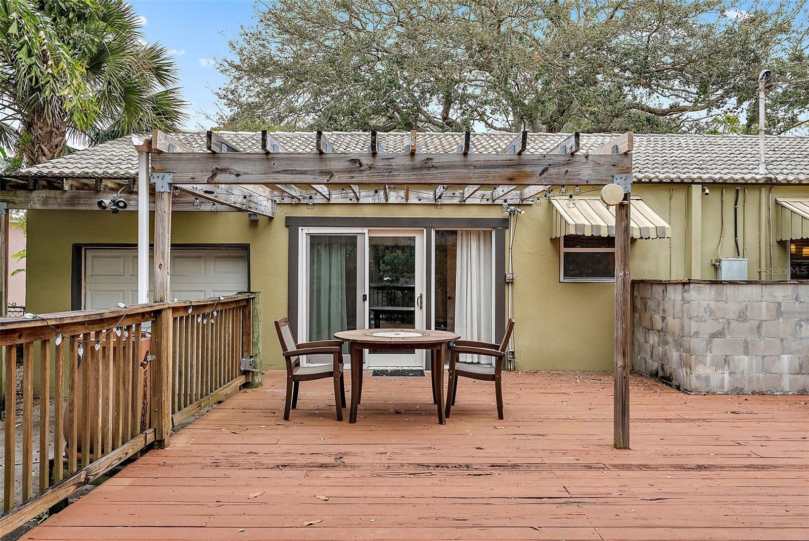 1746 23RD AVE N, ST PETERSBURG, FL, 33713