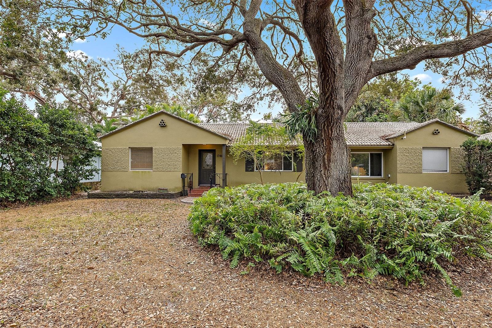 1746 23RD AVE N, ST PETERSBURG, FL, 33713