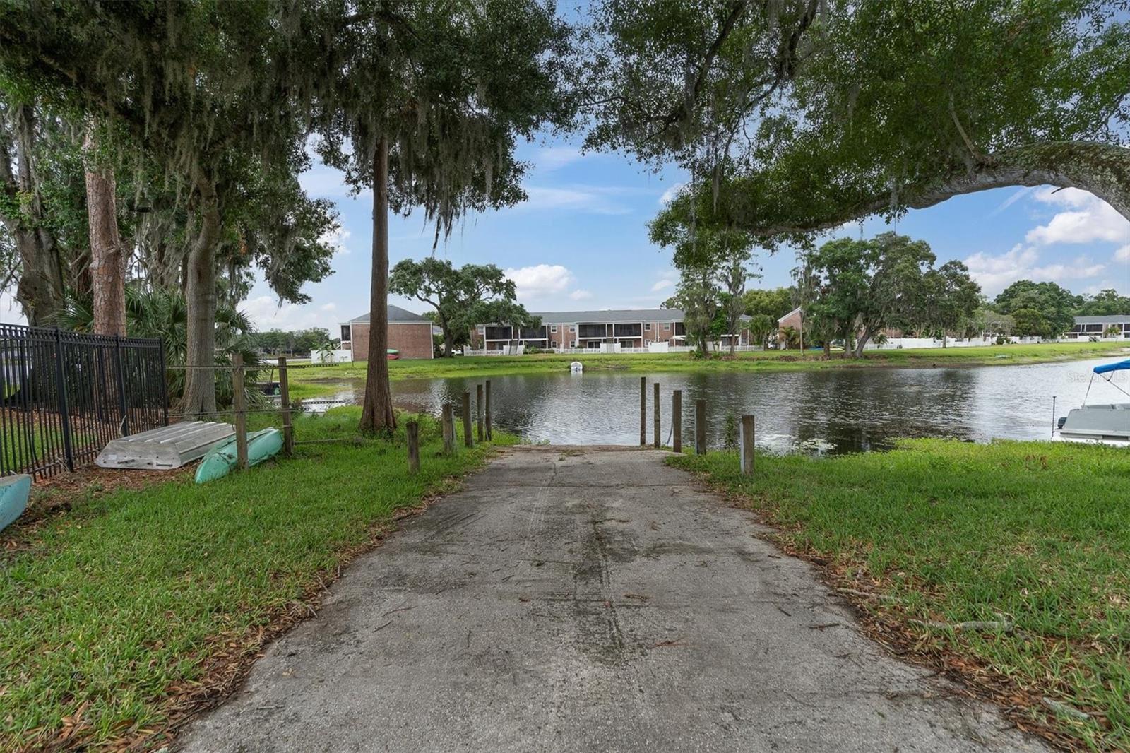13712 ORANGE SUNSET DR, TAMPA, FL, 33618