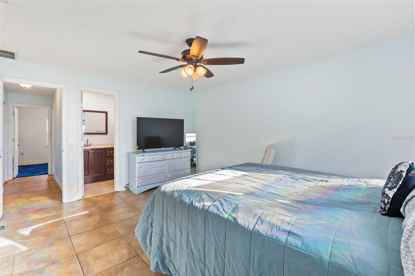 2018 UMBRELLA TREE DR, EDGEWATER, FL, 32141
