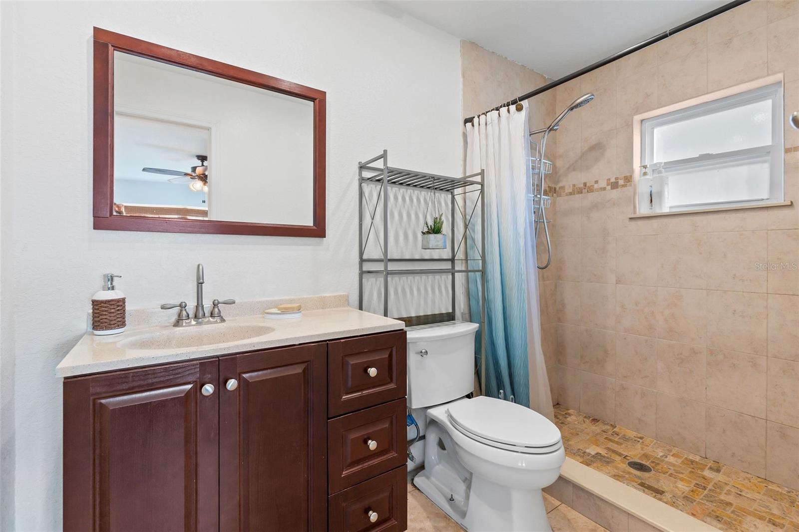 2018 UMBRELLA TREE DR, EDGEWATER, FL, 32141
