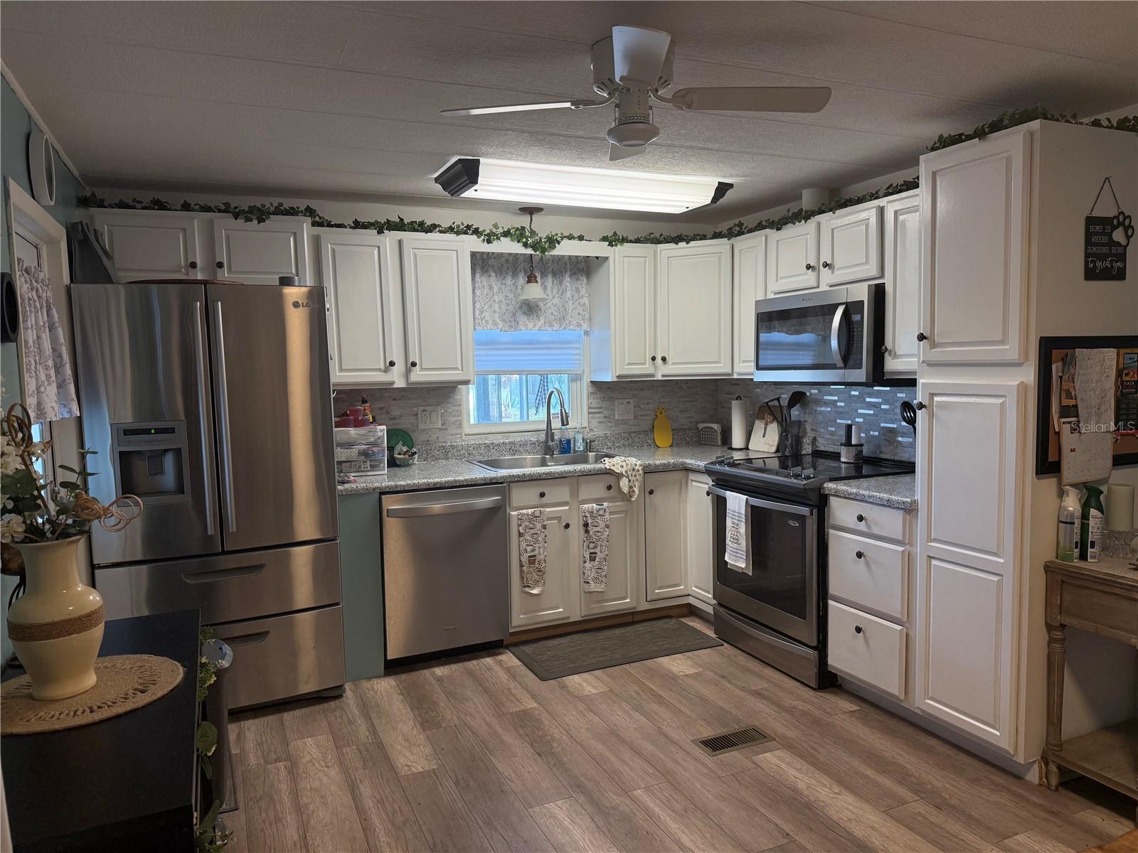 38614 MONET DR, ZEPHYRHILLS, FL, 33540