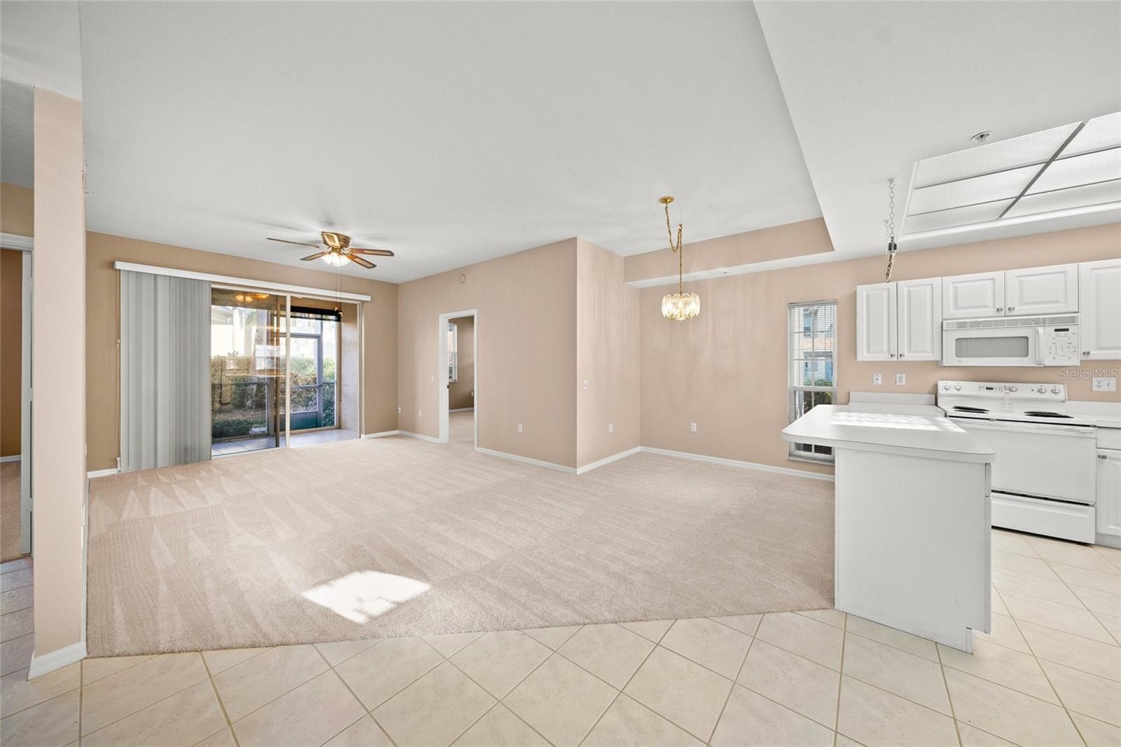 8369 WINGATE DR #2114, SARASOTA, FL, 34238