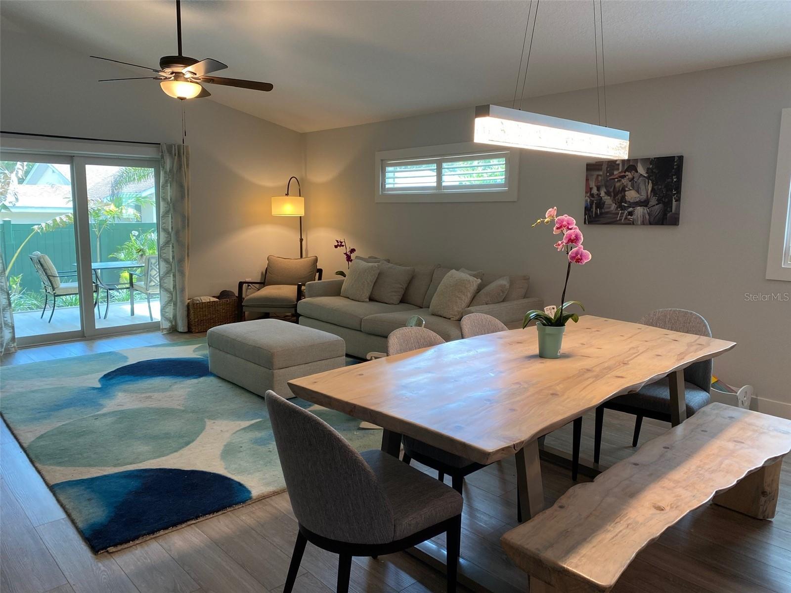 2933 MAIDEN LN, SARASOTA, FL, 34231