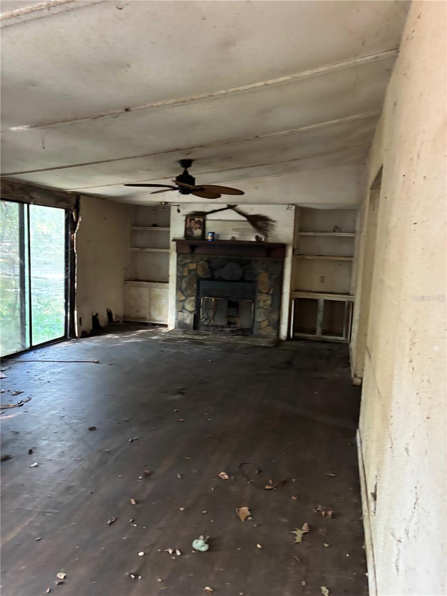 18990 SE 95TH PL, OCKLAWAHA, FL, 32179