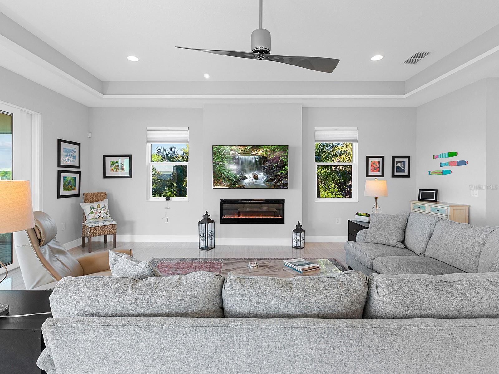 969 CROSSWIND AVE, SARASOTA, FL, 34240