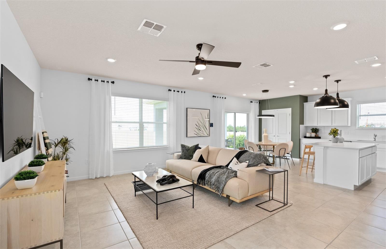 3645 CAMBRIDGE BROOK DR, DAVENPORT, FL, 33837