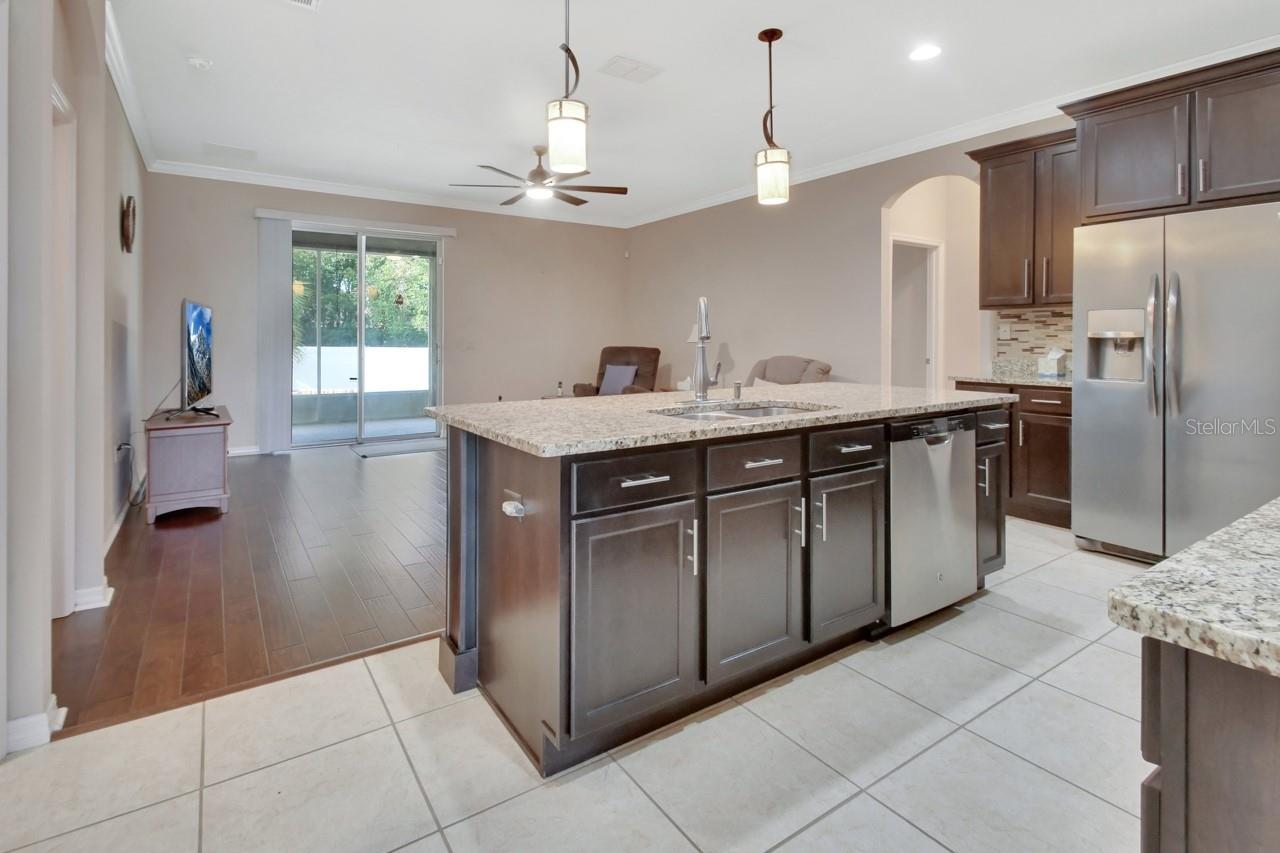 704 OSTRICH FERN LN, DELAND, FL, 32720