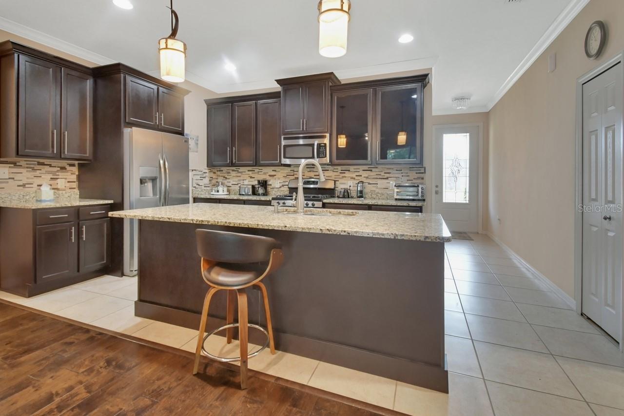 704 OSTRICH FERN LN, DELAND, FL, 32720