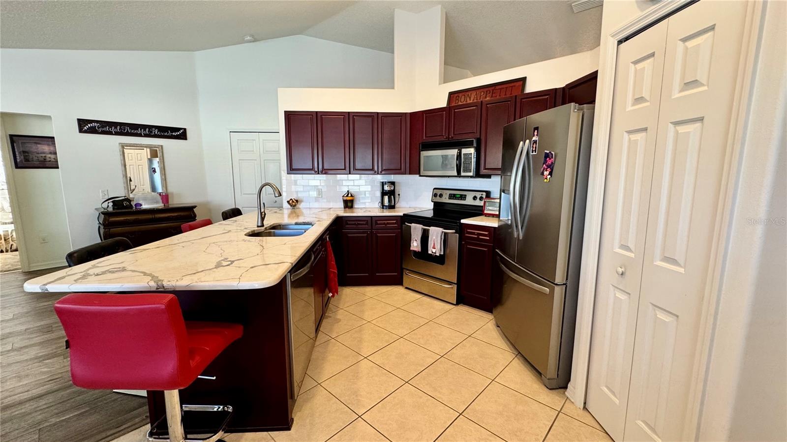 2294 W MOONLIGHT LN, EUSTIS, FL, 32726