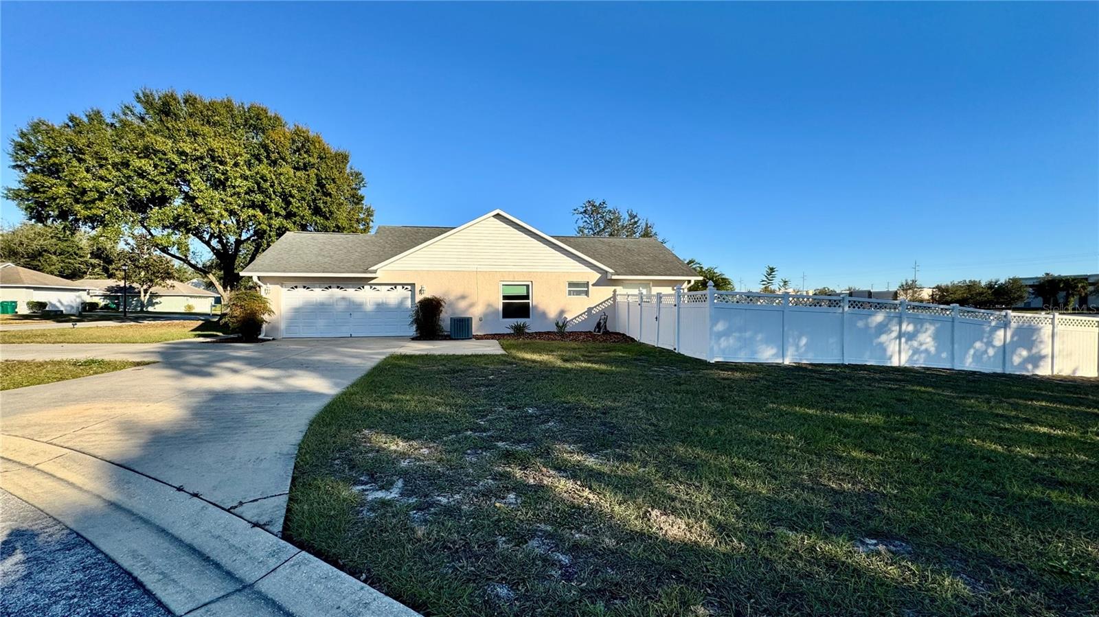 2294 W MOONLIGHT LN, EUSTIS, FL, 32726