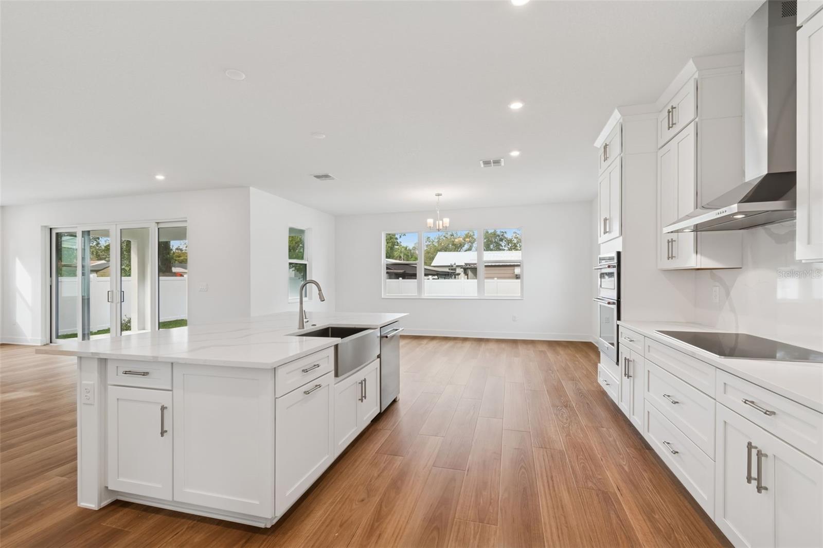 809 W INDIANA AVE, TAMPA, FL, 33603