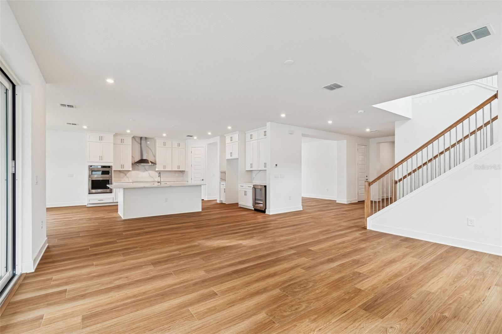 809 W INDIANA AVE, TAMPA, FL, 33603