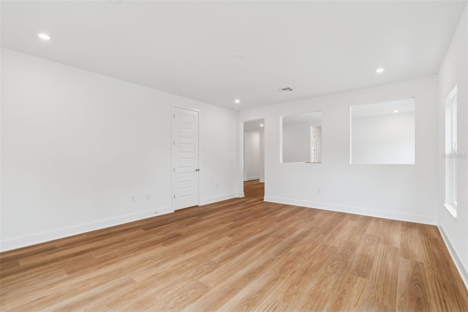 809 W INDIANA AVE, TAMPA, FL, 33603