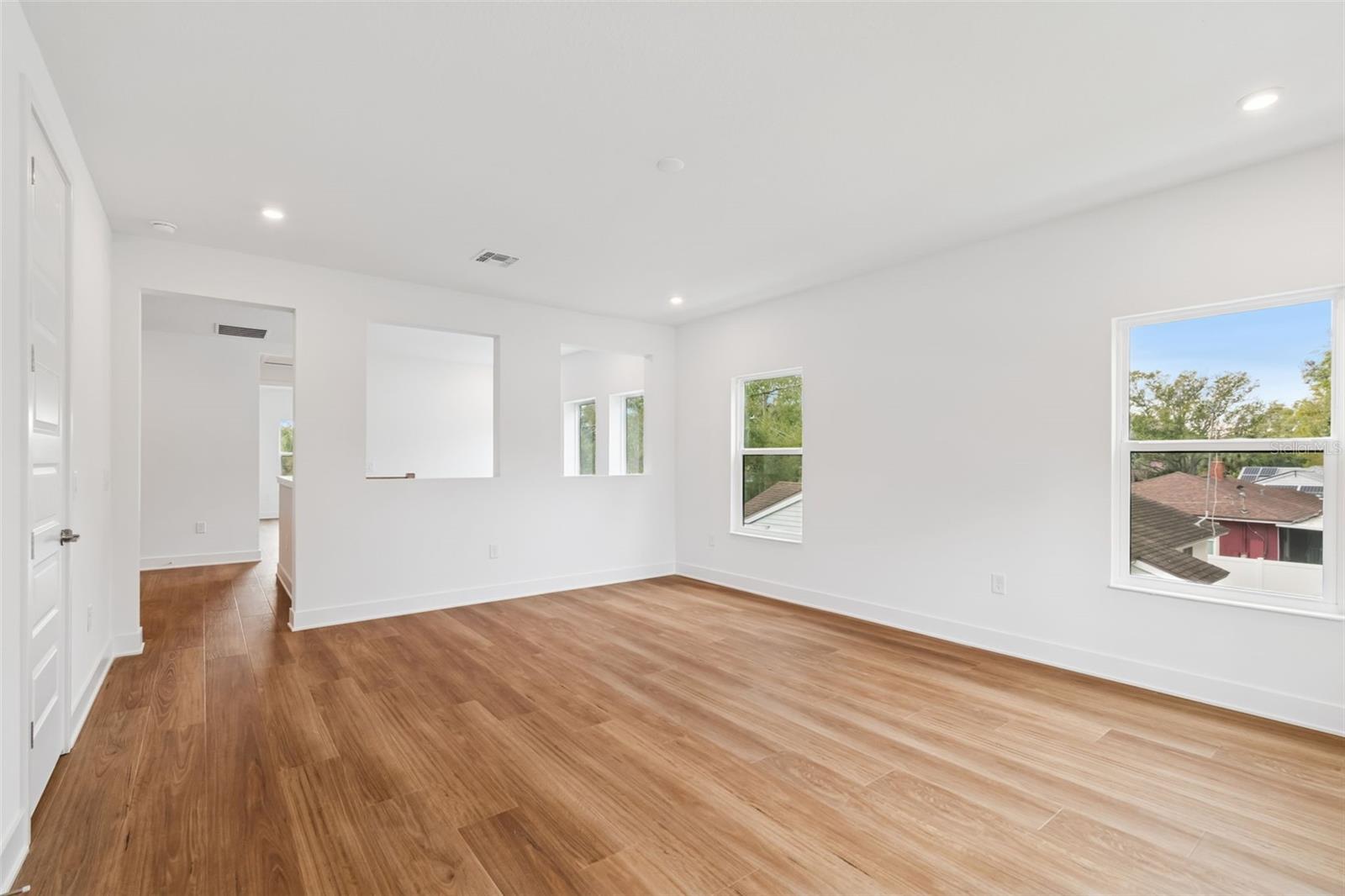 809 W INDIANA AVE, TAMPA, FL, 33603