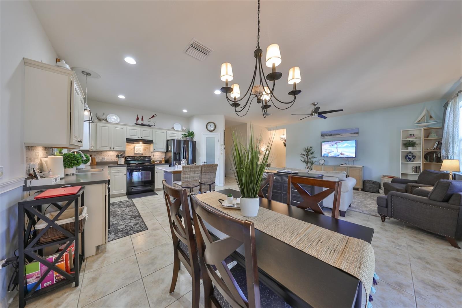 804 PARKER DEN DR, RUSKIN, FL, 33570