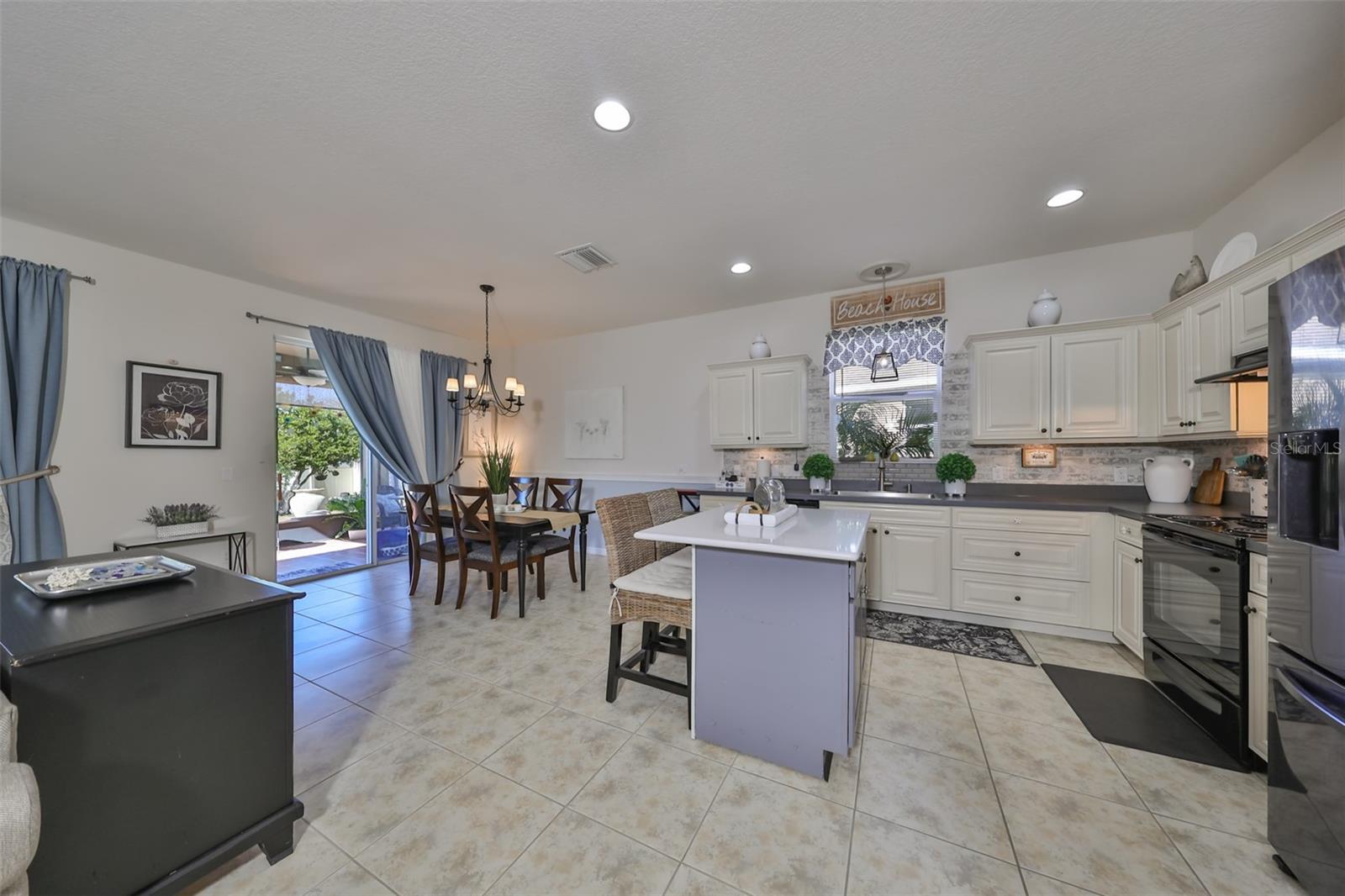 804 PARKER DEN DR, RUSKIN, FL, 33570