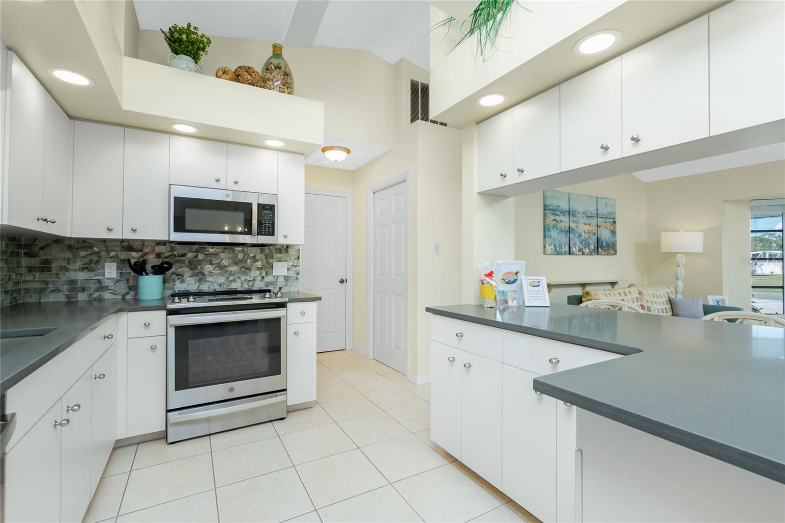 1441 OVERBROOK RD, ENGLEWOOD, FL, 34223