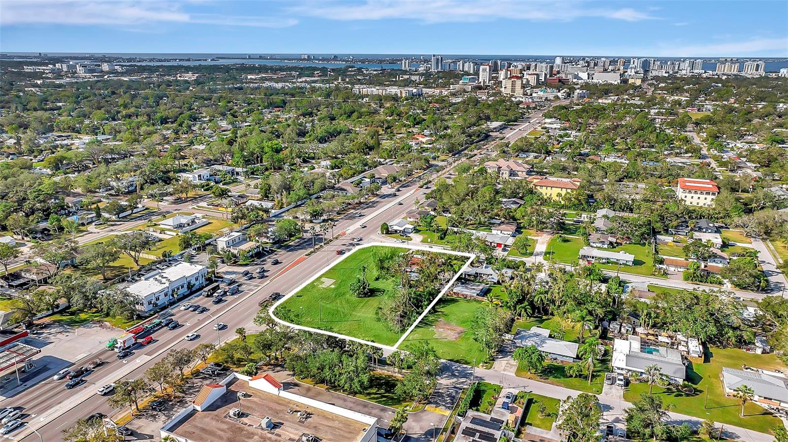 128 N BRIGGS AVE, SARASOTA, FL, 34237