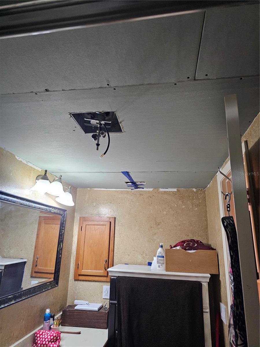 3563 S SAINT LUCIE DR, CASSELBERRY, FL, 32707