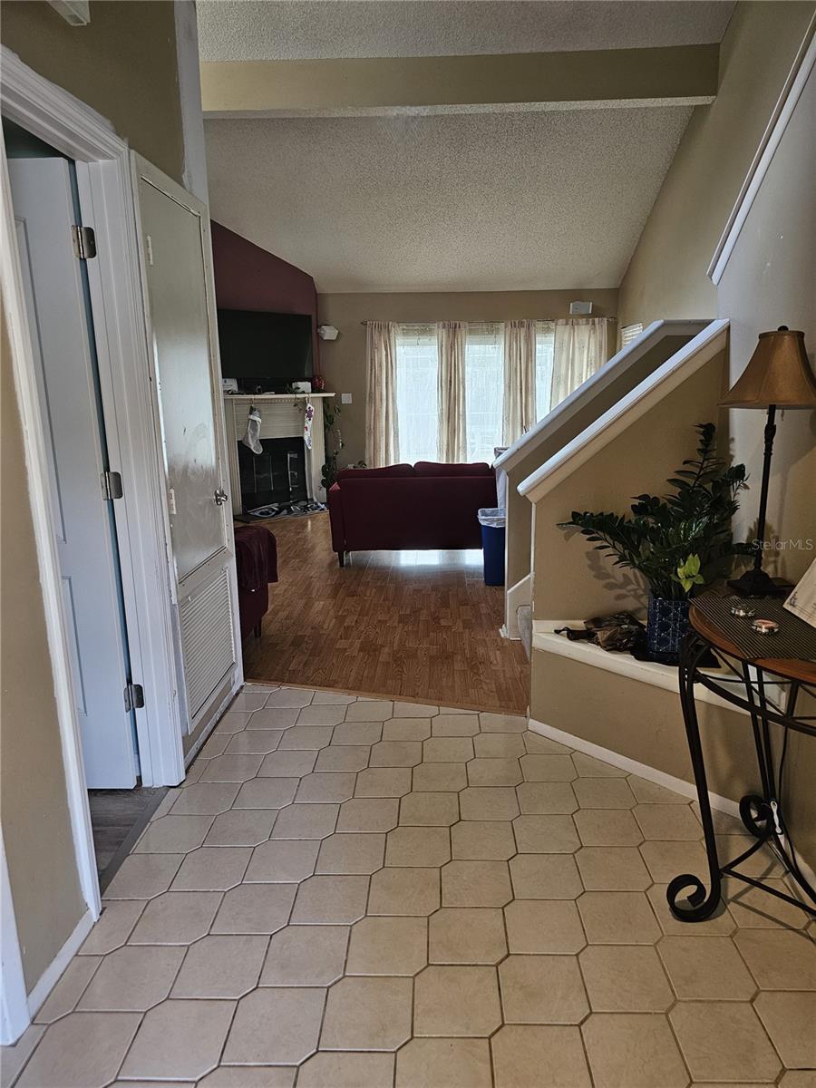 3563 S SAINT LUCIE DR, CASSELBERRY, FL, 32707