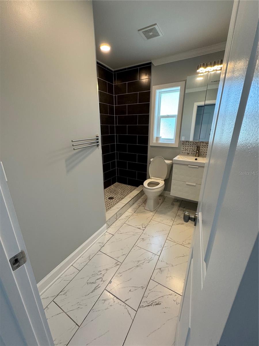 305 COLONIA LN W, NOKOMIS, FL, 34275