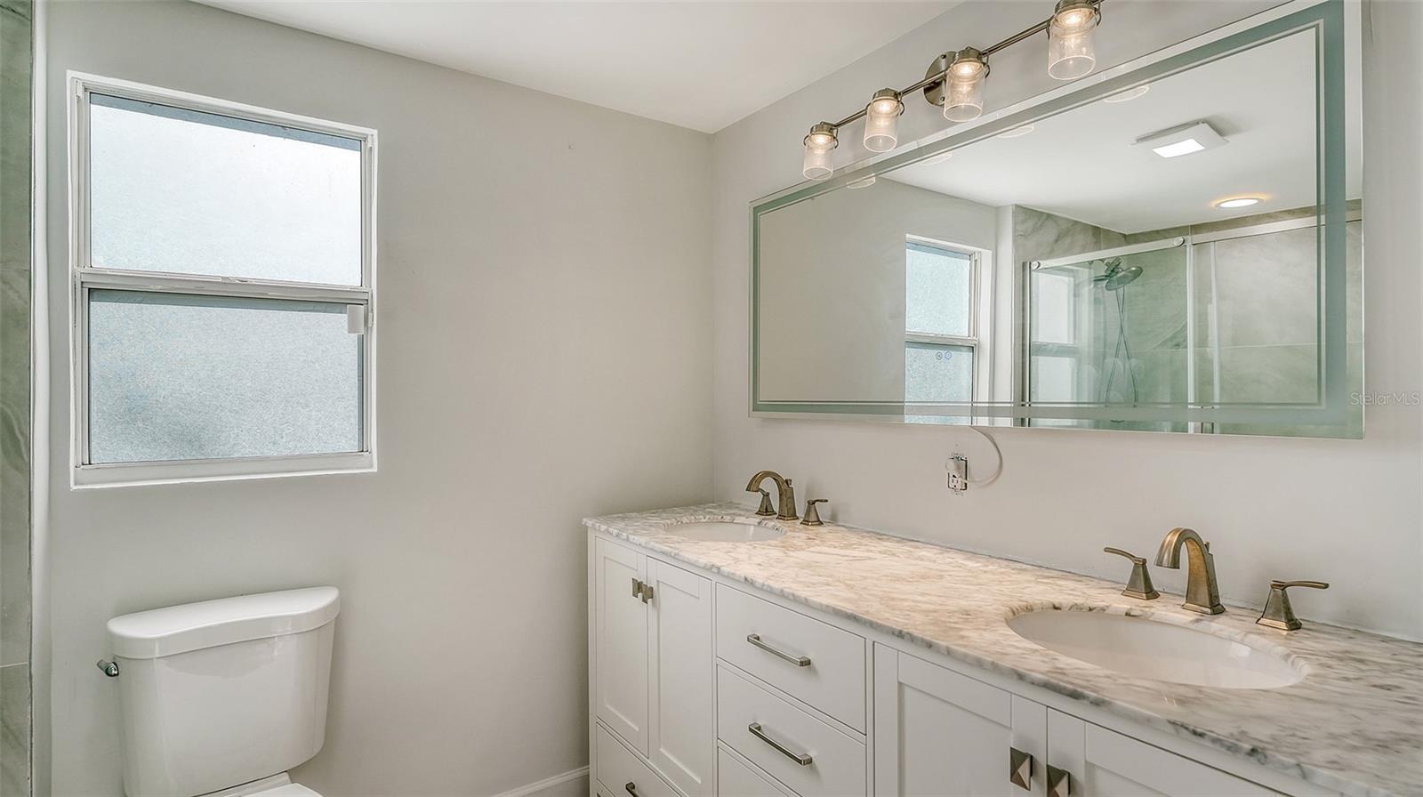 1518 STOEBER AVE, SARASOTA, FL, 34232