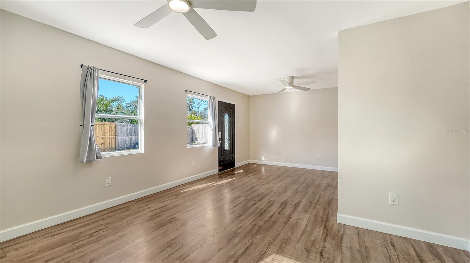 1518 STOEBER AVE, SARASOTA, FL, 34232