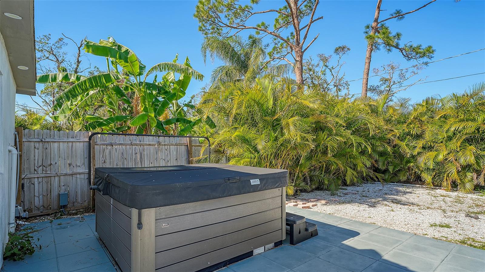 1518 STOEBER AVE, SARASOTA, FL, 34232