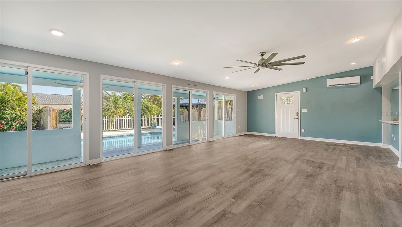 1518 STOEBER AVE, SARASOTA, FL, 34232