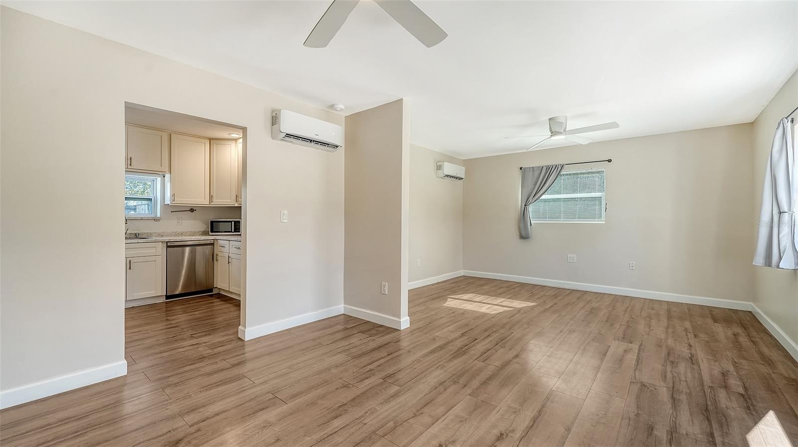 1518 STOEBER AVE, SARASOTA, FL, 34232
