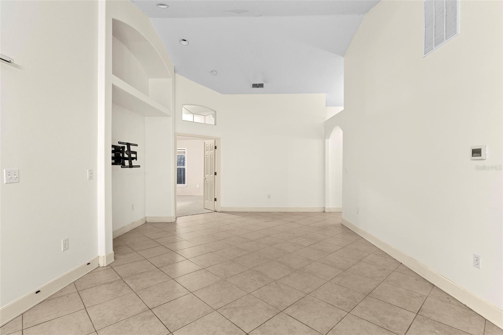 212 BENT OAK LOOP, DAVENPORT, FL, 33837