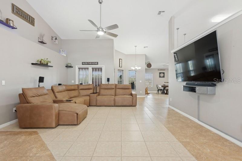 1017 S GLEN MEADOW LOOP, LECANTO, FL, 34461