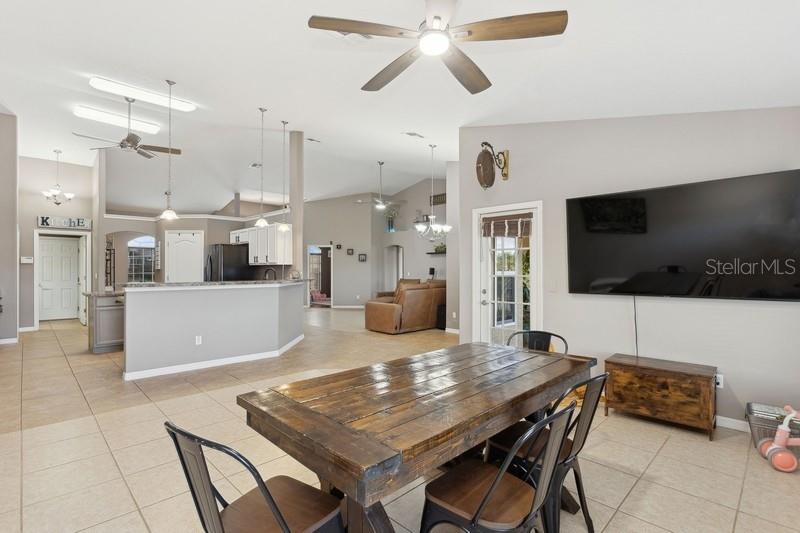 1017 S GLEN MEADOW LOOP, LECANTO, FL, 34461