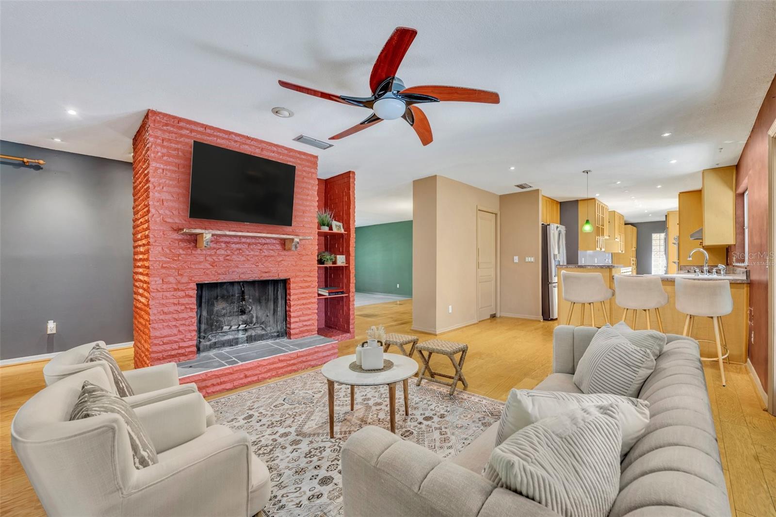 302 W SWEETWATER CREEK DRIVE DR, LONGWOOD, FL, 32779