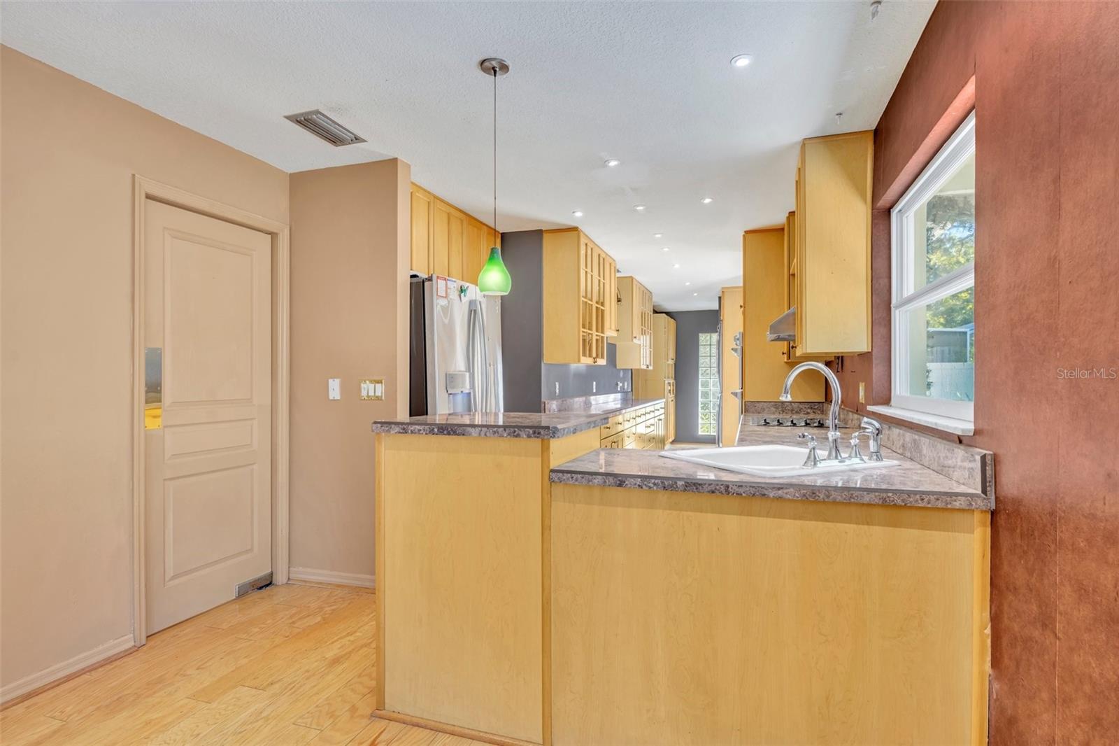 302 W SWEETWATER CREEK DRIVE DR, LONGWOOD, FL, 32779