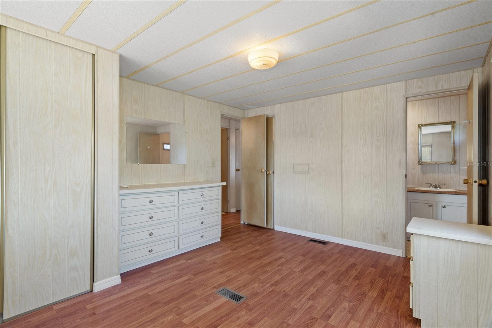 12555 FAIRWAY AVE, BROOKSVILLE, FL, 34613