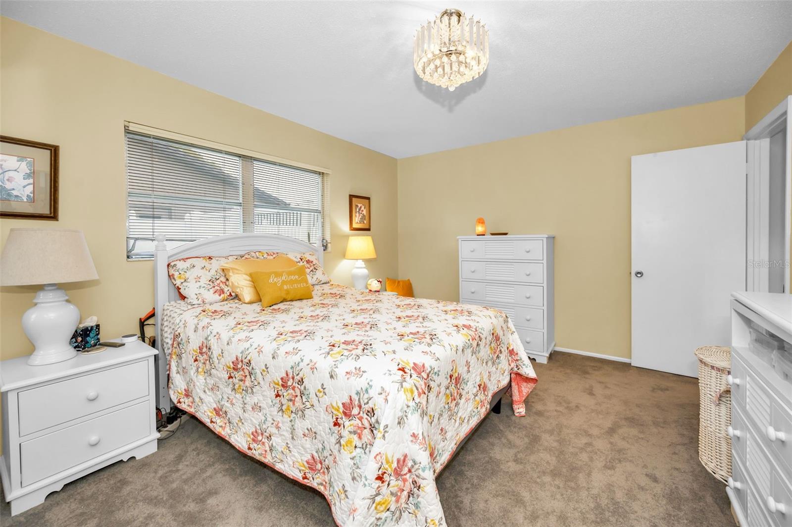 2404 FORECASTLE DR, PALM HARBOR, FL, 34685
