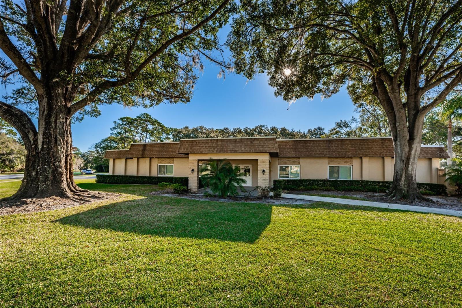 2404 FORECASTLE DR, PALM HARBOR, FL, 34685