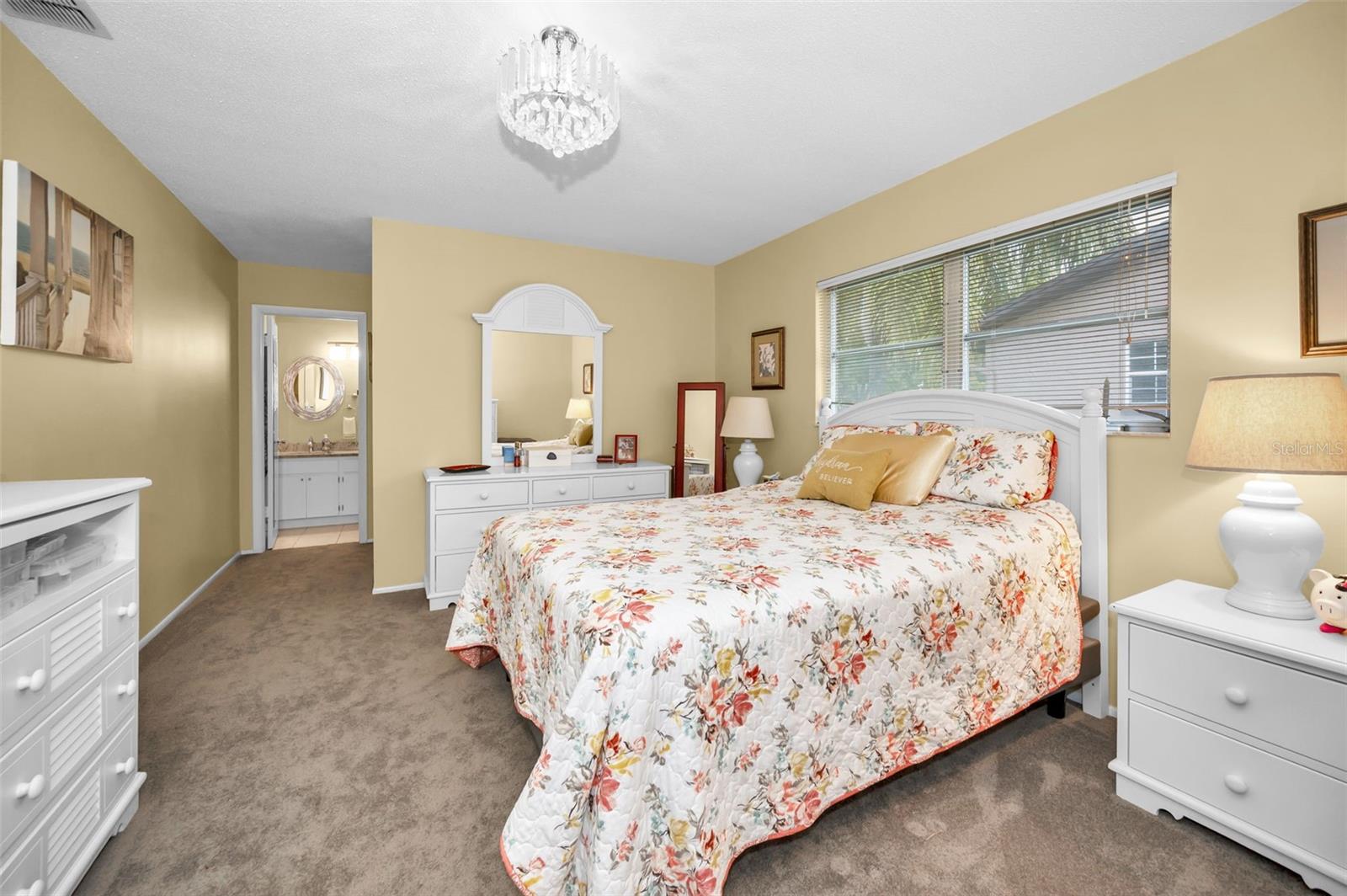 2404 FORECASTLE DR, PALM HARBOR, FL, 34685