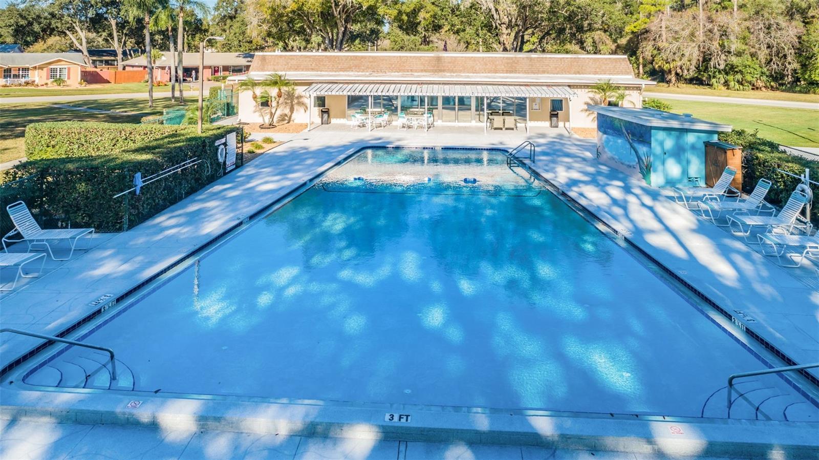 2404 FORECASTLE DR, PALM HARBOR, FL, 34685