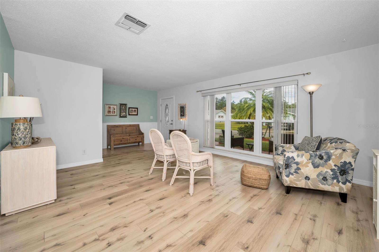 2404 FORECASTLE DR, PALM HARBOR, FL, 34685